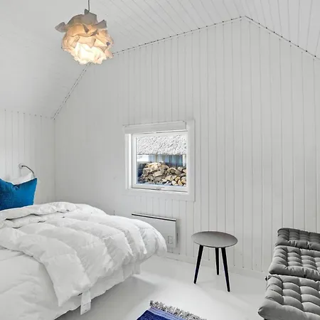 Holiday home Sydslugen Ii